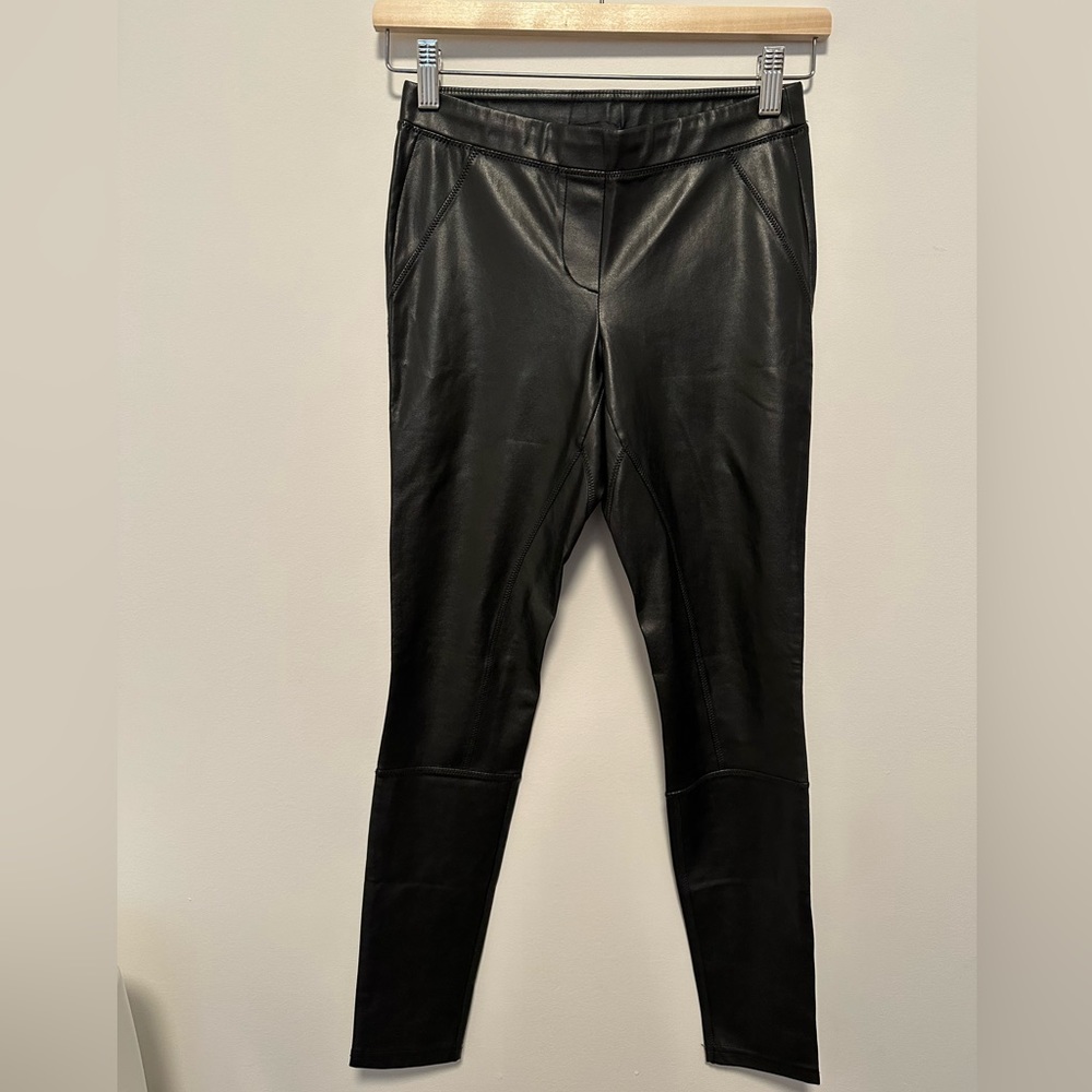 Aritzia Wilfred Free Vegan Leather leggings